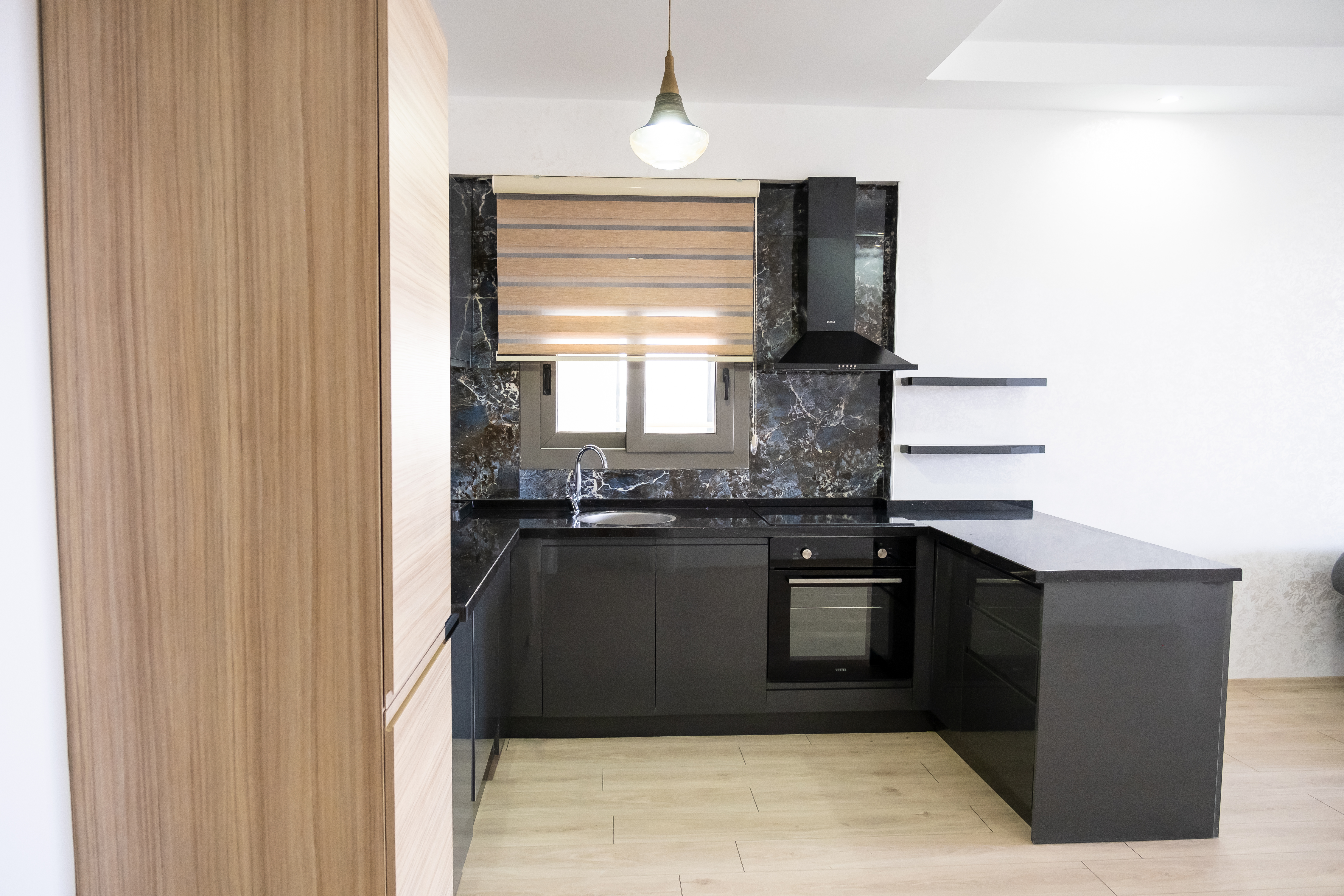 FAMİLY SUİTE  2+1  ODA MÜSAİTLİĞİ BULUNMAMAKTADIR