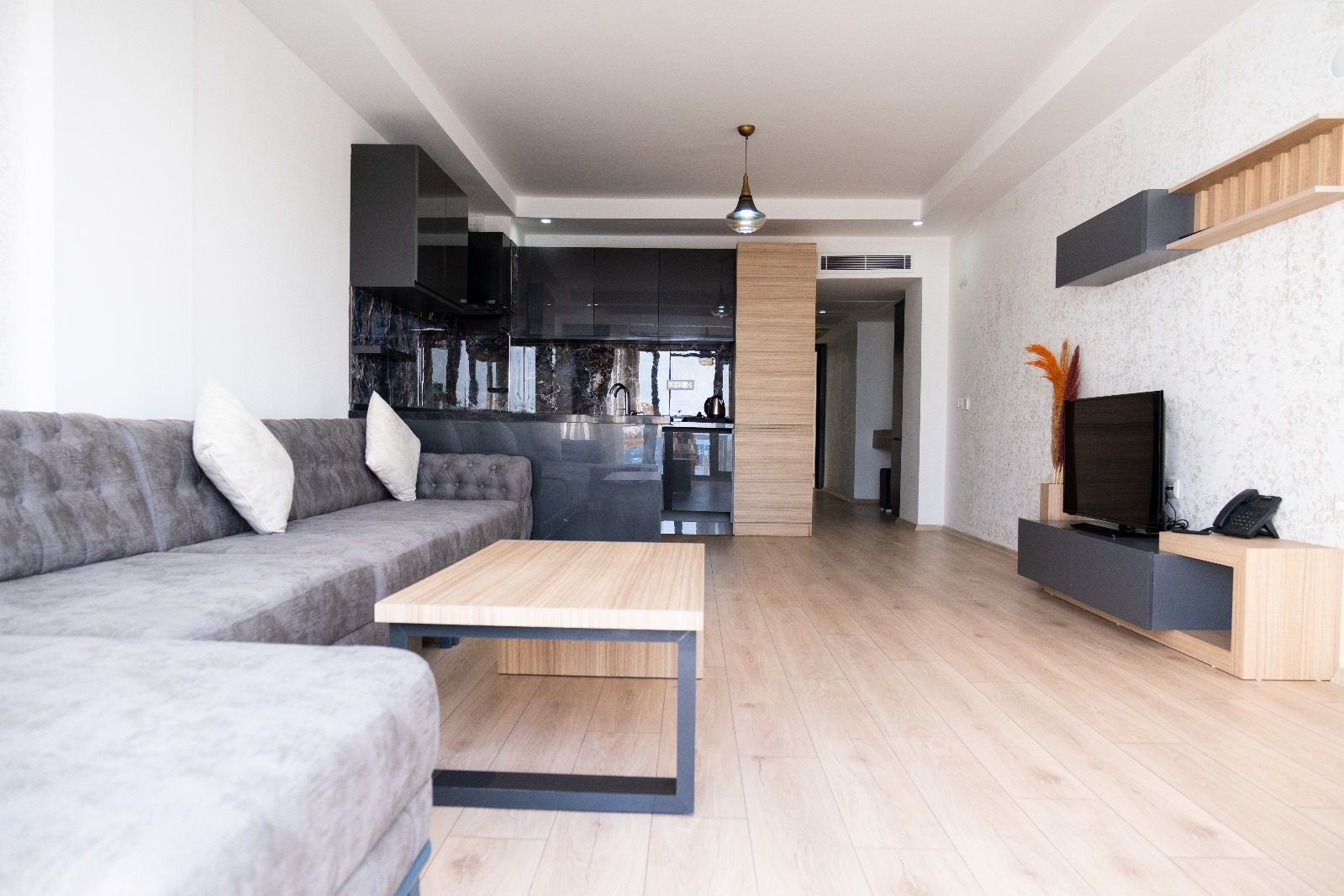 DELUXE SUİTE  (1+1) ODA MÜSAİTLİĞİMİZ BULUNMAMAKTADIR