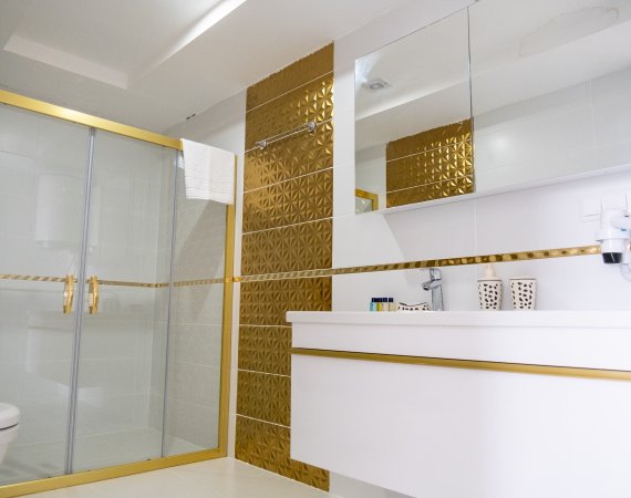 FAMİLY SUİTE  2+1  ODA MÜSAİTLİĞİ BULUNMAMAKTADIR